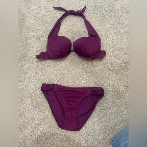 Venus bikini, Size D top, Size 8 bottoms